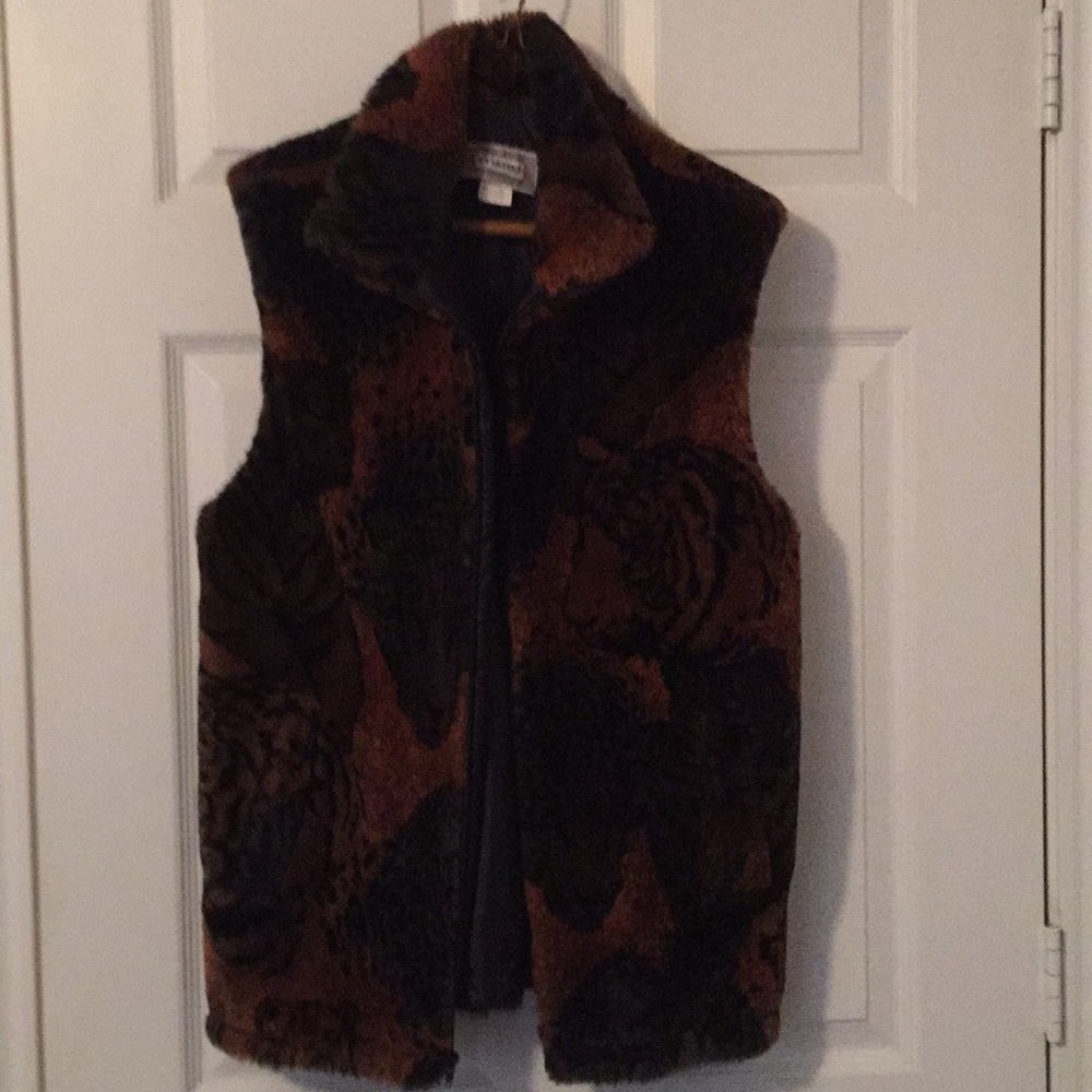 Plush back and brown zippered vest, animal motif .